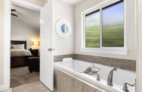 Hot Tub - Sauna - Fire Pit - Ping Pong - Darts - Foto 54