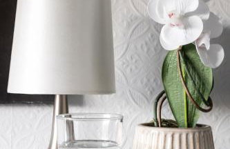 Clicketts - 3-Bedroom, Full Entire House, Sleeps 6 guests, Free wifi, Street Parking, Smart TV, Basildon, Essex London - Foto 58