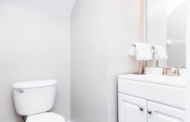 Mickey's Hide Away Screened-in Pool - Foto 19