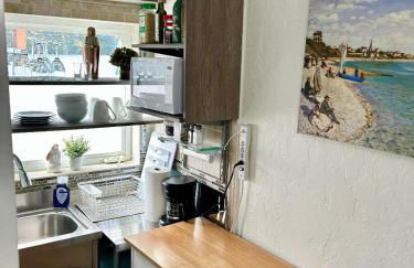 Monet Studio - Photo 7