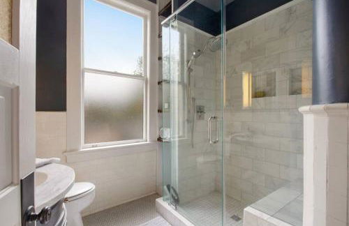 Big Yellow Brick House - Victorian District - Foto 18