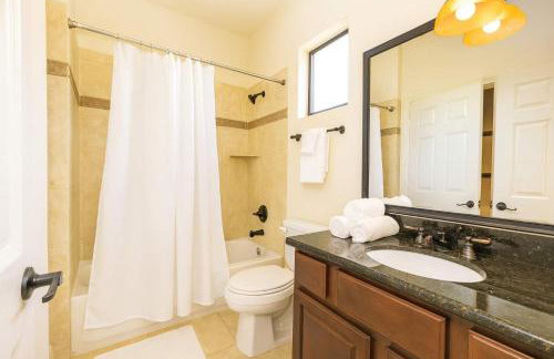 Galleria Getaway Private Pool Sleeps Up to 10 - Foto 22