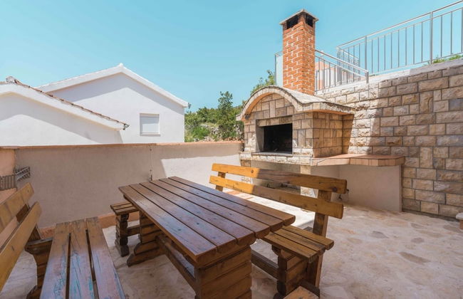 Capacious Holiday Home in Maslenica - Foto 11