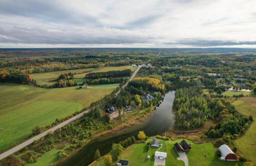 Riverfront Cheboygan Cabin with Kayaks and Dock! - Photo 15