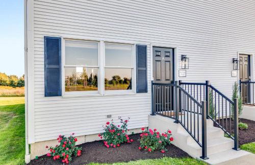 Charming 2BR Home w Outdoor Space & BBQ Grill - Foto 28