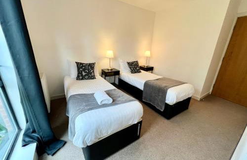 Spacious 5 bed townhouse Manchester, Salford Qauys - Two Bedroom with Parking - Foto 22