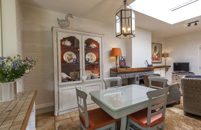 House in Zingem Near Hiking Trails - Photo 12