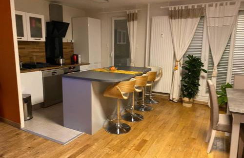 Angele Stephen - Foto 6