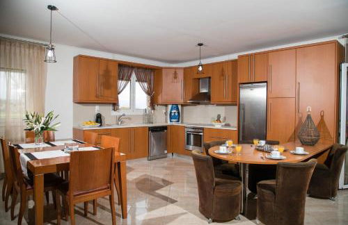 Bella Vista House - Photo 23