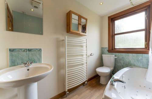 St Michael's - Photo 51