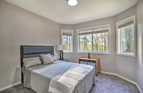 The Cedars Spacious Group Getaway in Snohomish - Photo 18