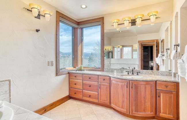 Topaz Estate by Avantstay Luxe Home, Pool + View - Foto 23