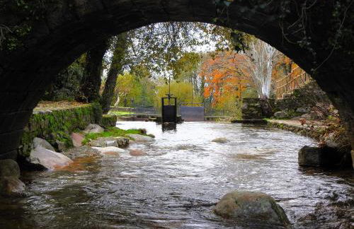 CASA RURAL PUERTO - casa completa con climatizador, tv y ventilador de techo en todas las estancias, espacio exterior, wifi, estufa, barbacoa, piscina exclusiva y zona de aparcamiento privada - IDEAL PARA DISFRUTAR EN FAMILIA O GRUPO DE AMIGOS - Foto 8