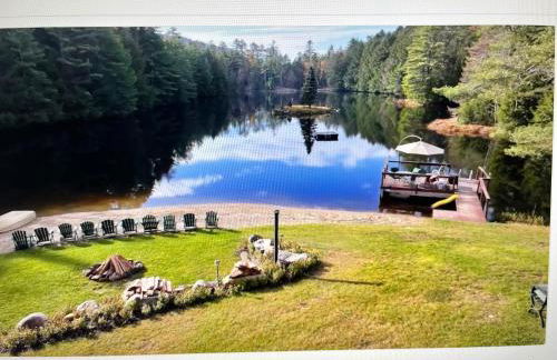 Chalet on Private Alderbrook Lake - Foto 34