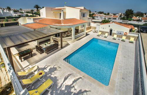 5BR Villa with Private Pool and Snooker Room - Foto 2