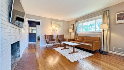 Entire Private 3 Bedrooms 1 Bathroom Single House with Fenced Garden - Foto 2