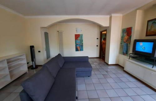 Il Gelsomino; appartamento ampio e luminoso - Foto 10