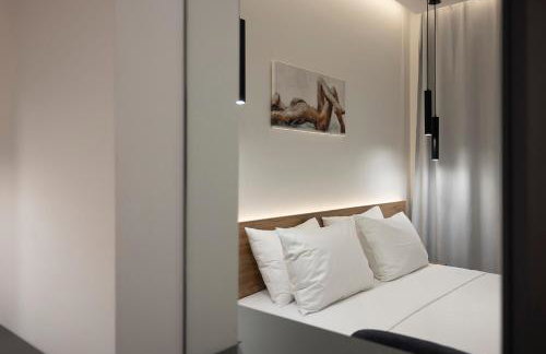 Akira Suites - Photo 58
