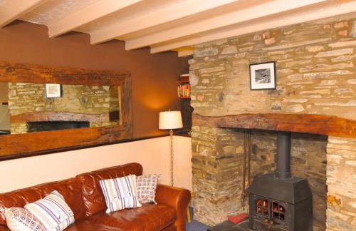 2 Castle Hall Llangrannog - Photo 2