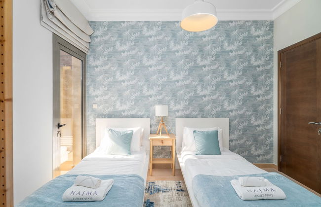 Nasma Holiday Homes - Al Hamra Village - Photo 4