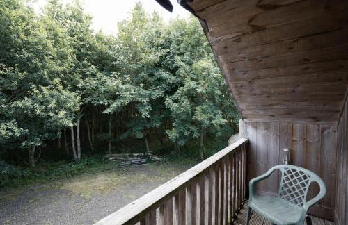 Lilly Lodge; nestled within the forest. - Foto 19