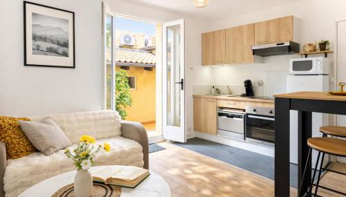 Terrasse privée - Centre Valence - Gare 5 min - Wifi rapide - Foto 2