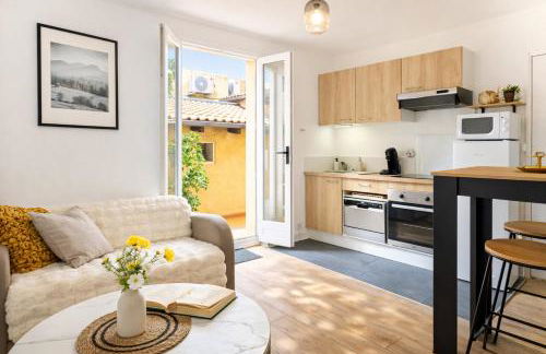 Terrasse privée - Centre Valence - Gare 5 min - Wifi rapide - Foto 2