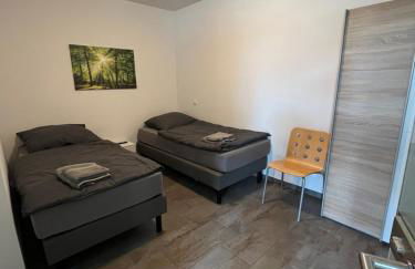 Oranienburg Unterkunft max 5P mit Garten - Foto 2