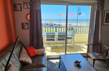 Plazza front de Mer - Photo 10