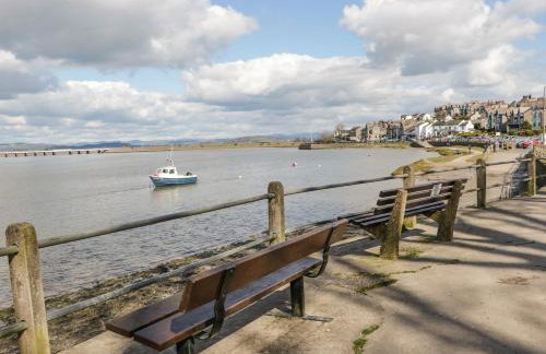 Crow's Nest - Photo 56