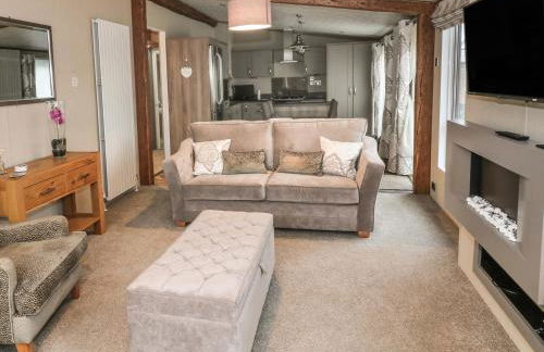 Avonal Lodge 24 - Photo 4