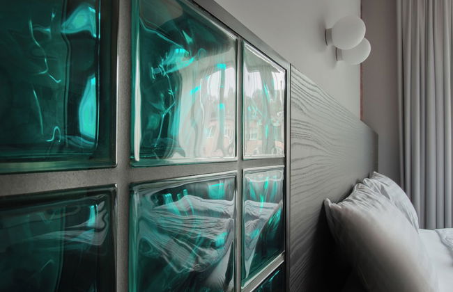 Resume Apartments - Photo 47