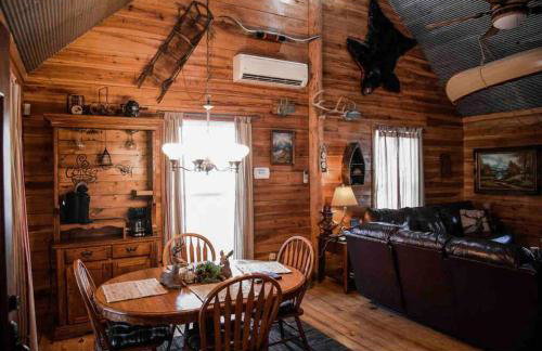 Collier Cabin on Collier Creek - Foto 47