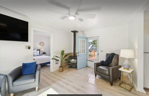 Lake views and 90' of beach access - Foto 12