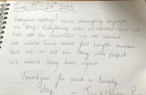 Knocker Cottage is a 3 bedroom made up of 1 double bedroom and 2 small double bedrooms in small village 10 min to beaches - Foto 57