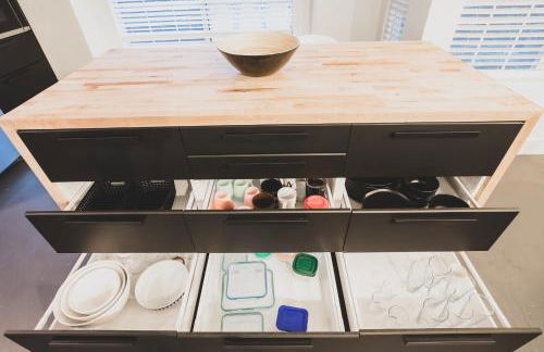 Sophisticated Minimalist Modern Home w/pool and spa - Foto 3