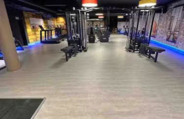 BG Living & Hosting - Stylish Luxury Apartments in the City Center - Parking, WiFi & Washing Machine - Foto 28