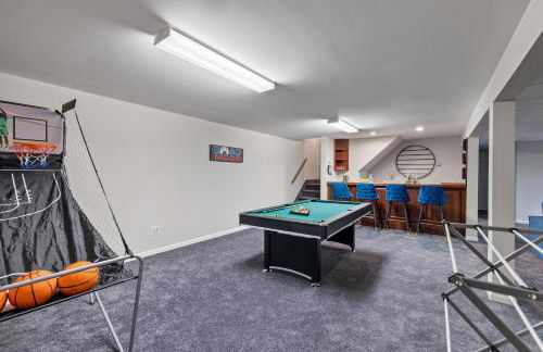 Huge Retreat w Alaska King, Pool & Jacuzzi Tub Indoor - Foto 63