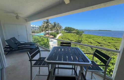 FULL TIME LIC Mgr - LUXURIOUS 3 BED 3 BATH OCEANFRONT SUITE - UPSCALE OCEANFRONT RESORT - INDOOR PICKLEBALL - SPEAKEASY! - Foto 32