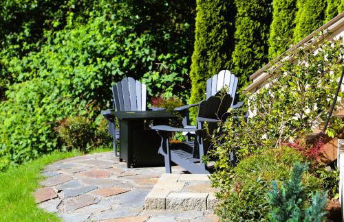 Stunning House with Views of Puget Sound! Ideal for Family Reunions - Photo 122