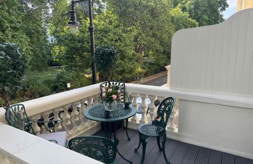 Elegant One Bedroom Apartment in Central London - Photo 24