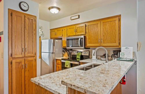 Evergreen Hill Condominiums - Foto 16