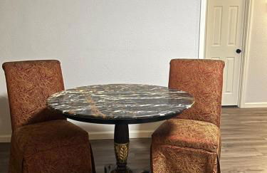 Cozy, Comfortable, and Convenient! - Foto 8