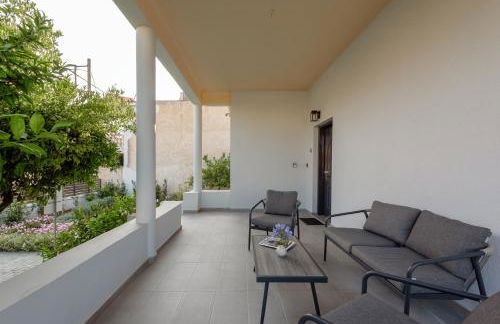 Galio Suites Airport by Airstay - Photo 68