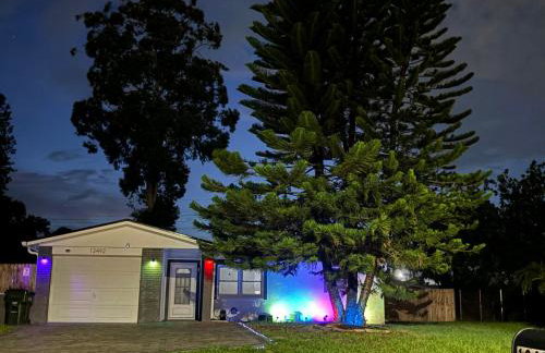 3Bd 2Ba House with Parking Laundry and Large Patio - Foto 35