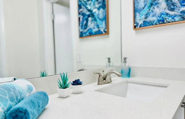 Waterfront 1BR Parking Walk to the Beach - Foto 15