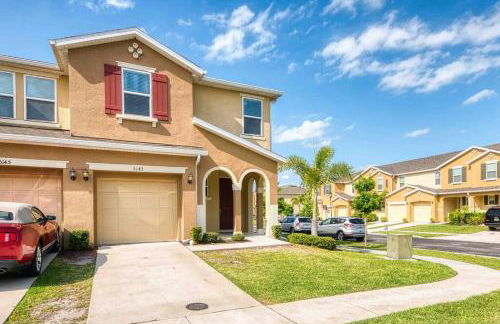 SUPER CHIC - 4 Bedroom TOWNHOME IN DISNEY AREA - Foto 21