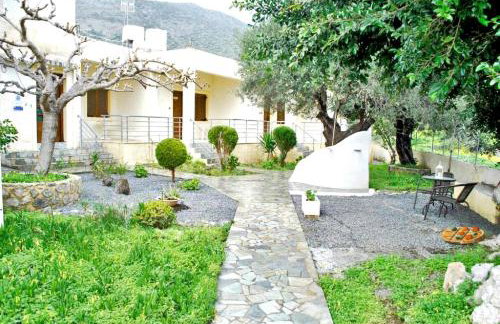 Chouzourakis Studios - Foto 33