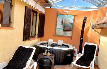 Holiday Home Three Sisters with Swimming Pool & Jacuzzi - Photo 17