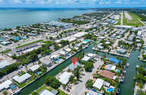 Sea Glass Dreams - Waterfront Pool Home, Mini Golf, Game Room, 110' Dock - Foto 74